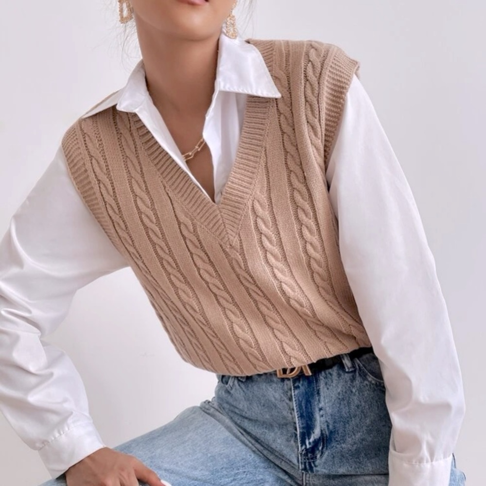 Cable Knit Sweater Vest